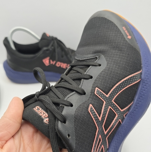 Asics | Gel-Pulse 14 'Black Shocking Orange' Gore-Tex running sneakers | WMS 7.5 - Picture 7 of 14